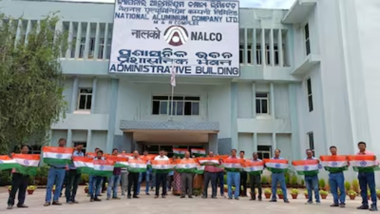 NALCO share price gains 4% post Q3 results despite stock market fall