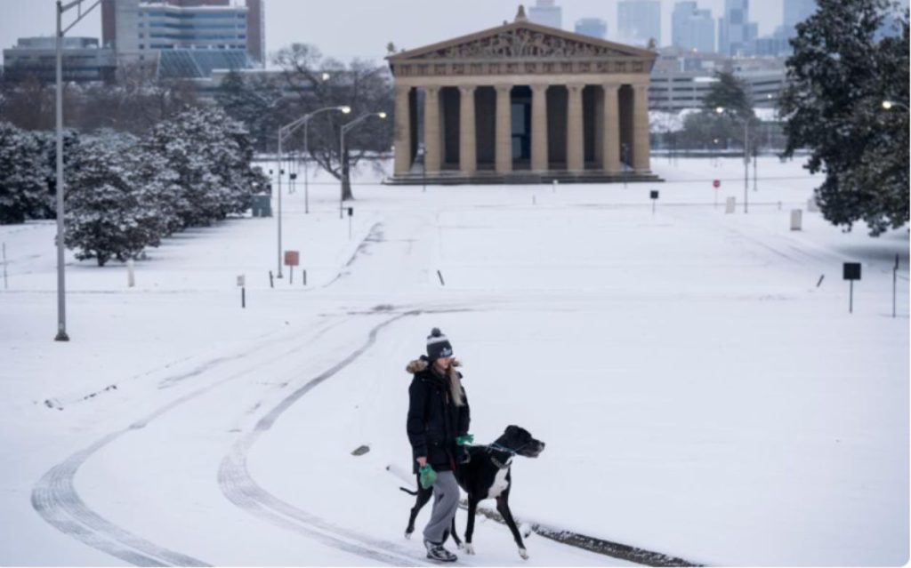 Snowstorm barrels across eastern US as 100M face freezing temperatures