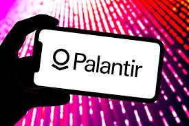 Palantir’s AI Expansion vs. Wall Street’s Concerns – Who’s Right About PLTR Stock?